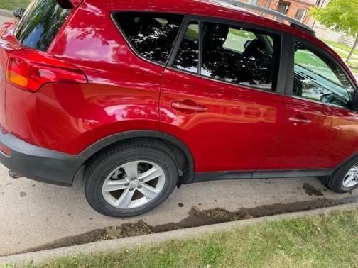 Red 2013 Toyota RAV4 XLE