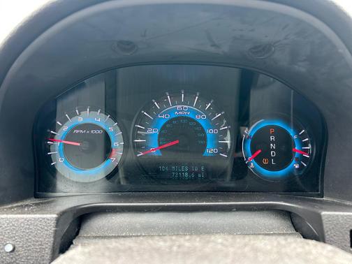 Black 2010 Ford Fusion SE