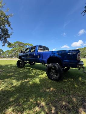 Blue 2003 Ford F-350 XLT Crew Cab Super Duty