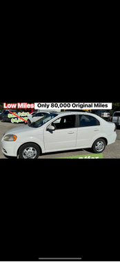 White 2010 Chevrolet Aveo LT