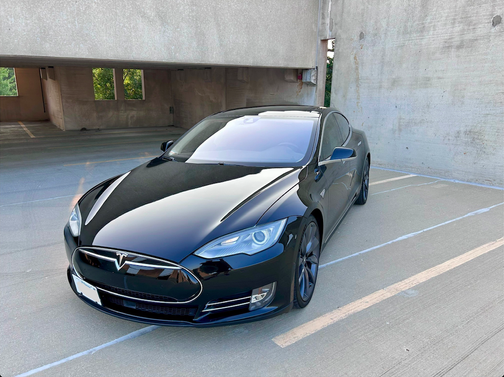2014 Tesla Model S P85D