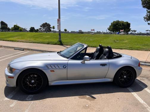 Silver 1999 BMW Z3 2.3 Roadster