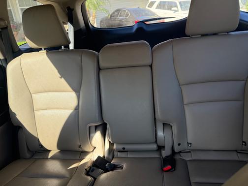 2019 Honda Pilot Touring 8-Passenger