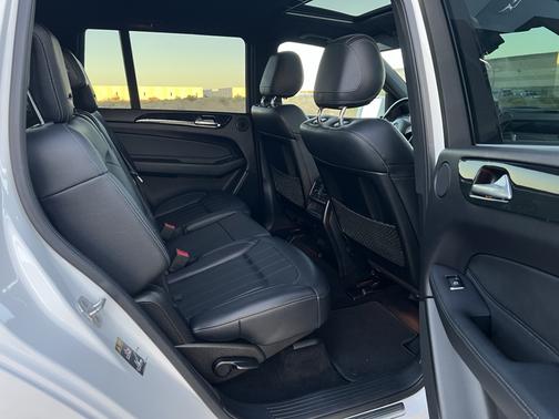2017 Mercedes-Benz GLS 450 4MATIC