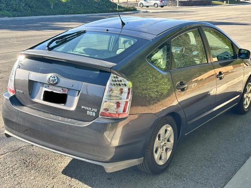Gray 2008 Toyota Prius Touring