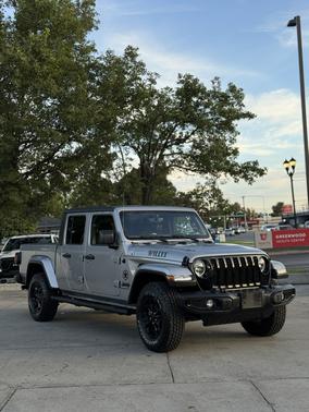 Gray 2021 Jeep Gladiator Willys
