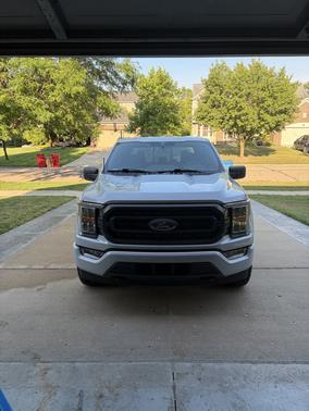 White 2022 Ford F-150 XLT