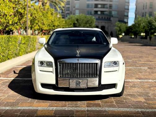 2011 Rolls-Royce Ghost Base