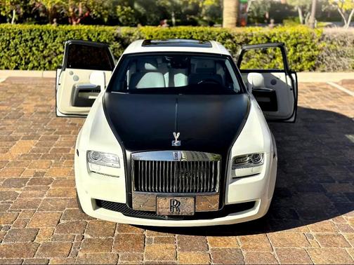 2011 Rolls-Royce Ghost Base