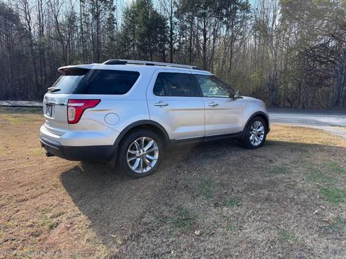 2011 Ford Explorer XLT