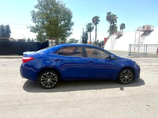 Blue 2014 Toyota Corolla S