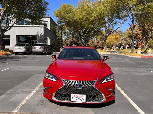 Red 2020 Lexus ES 300h Base