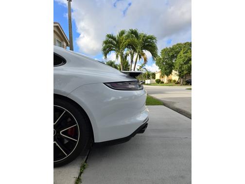 2021 Porsche Panamera Panamera GTS