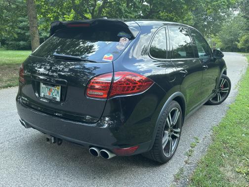 2012 Porsche Cayenne Turbo