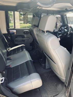 2010 Jeep Wrangler Unlimited Sahara