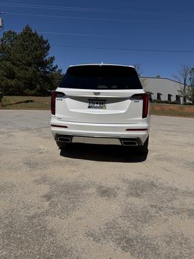 White 2020 Cadillac XT6 Premium Luxury AWD