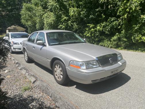 2004 Mercury Grand Marquis LS