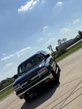 2003 Chevrolet Suburban 1500 LS
