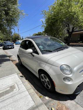 2013 FIAT 500e Battery Electric