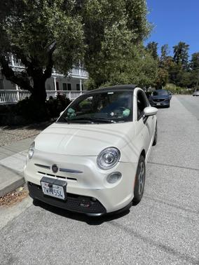 2013 FIAT 500e Battery Electric