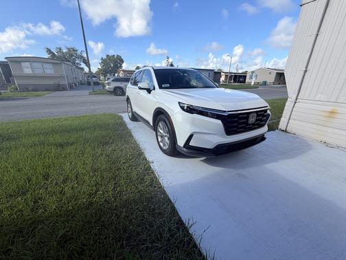 White 2024 Honda CR-V EX