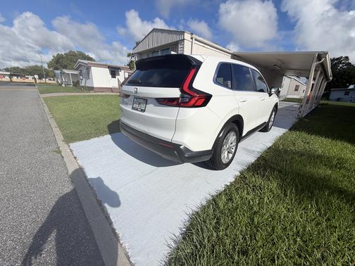 White 2024 Honda CR-V EX