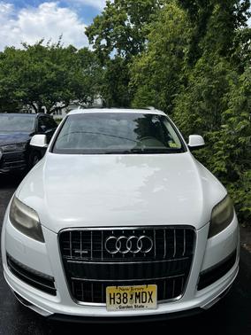 White 2010 Audi Q7 4.2 Prestige