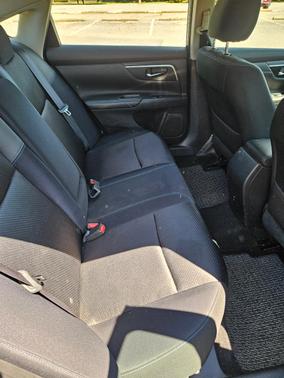 Blue 2016 Nissan Altima 3.5 SR