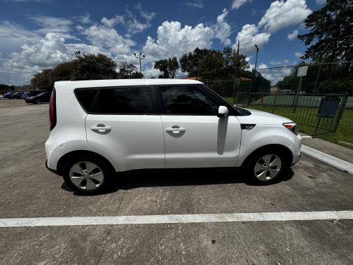 2014 Kia Soul Base