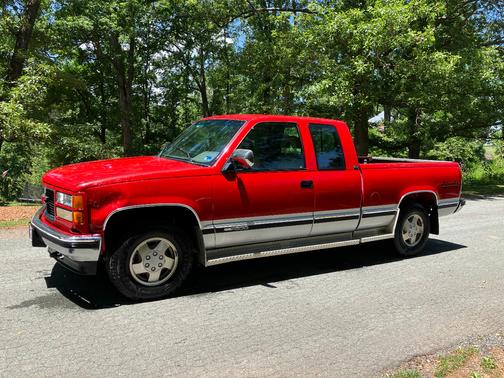 Red 1994 GMC Sierra 1500 SL Extended Cab