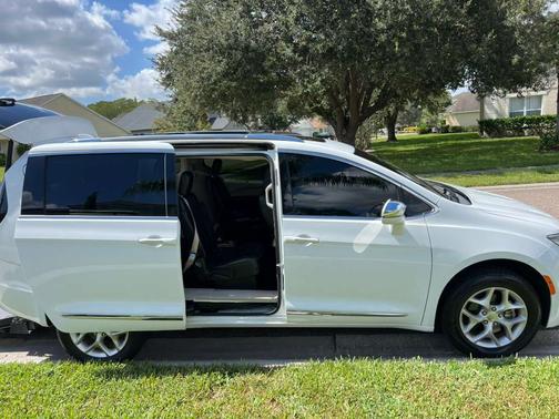 2019 Chrysler Pacifica Limited