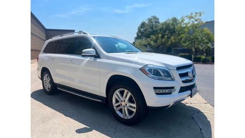 White 2016 Mercedes-Benz GL-Class GL 450 4MATIC
