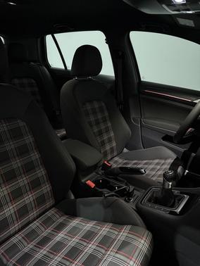2019 Volkswagen Golf GTI 2.0T S 4-Door