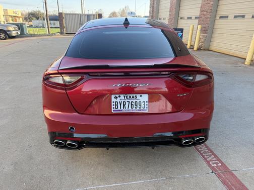 2018 Kia Stinger GT2