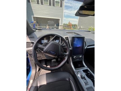 2022 Ford Edge ST-Line