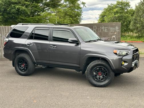 2023 Toyota 4Runner TRD Off Road Premium