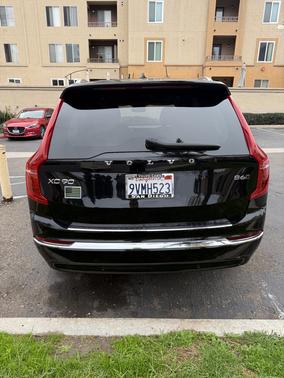 2025 Volvo XC90 B6 AWD Plus 7-Seater