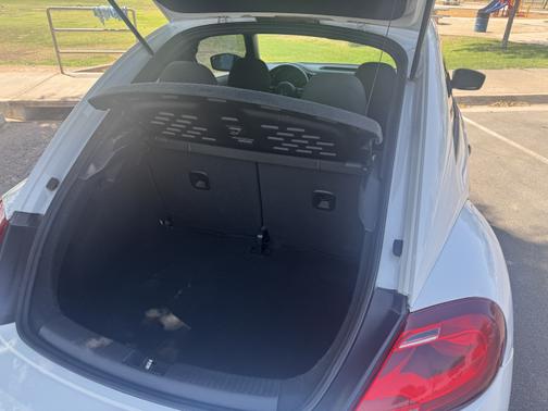 2018 Volkswagen Beetle 2.0T Coast