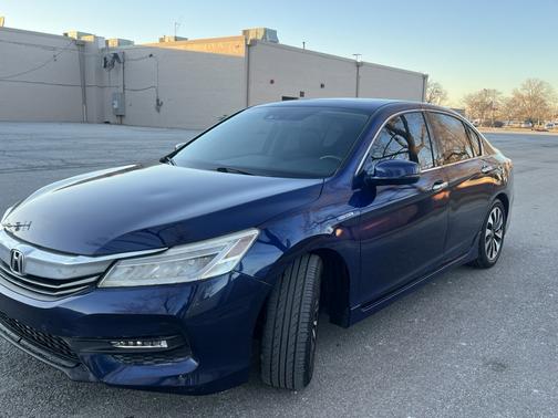2017 Honda Accord Hybrid Touring