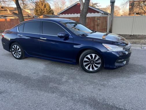 2017 Honda Accord Hybrid Touring