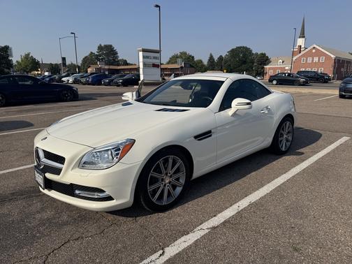 White 2012 Mercedes-Benz SLK-Class SLK 350