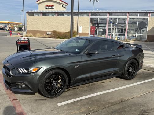 2016 Ford Mustang GT Premium