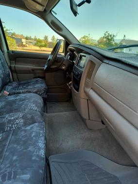 2004 Dodge Ram 3500 Laramie Quad Cab DRW