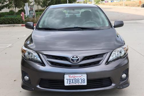 Gray 2013 Toyota Corolla S