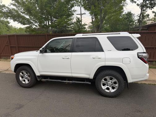 White 2016 Toyota 4Runner SR5