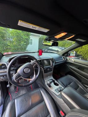 Red 2014 Jeep Grand Cherokee Limited