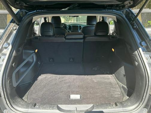 Black 2017 Jeep Cherokee Trailhawk
