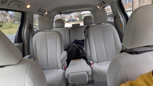 2012 Toyota Sienna LE