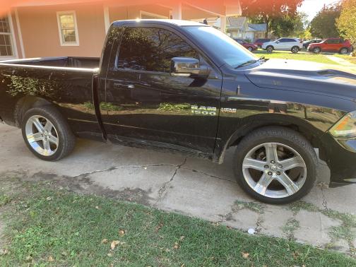 2015 RAM 1500 Sport