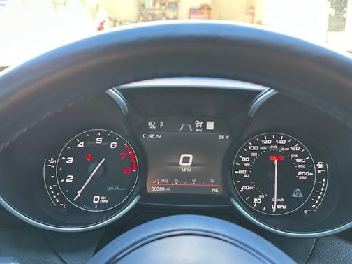 2021 Alfa Romeo Giulia Quadrifoglio